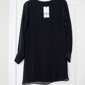 Zara Black Pleated Mini Dress. Never worn. Excellent condition.